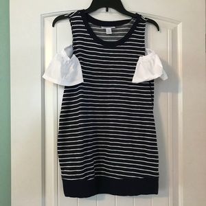 Size small maternity top